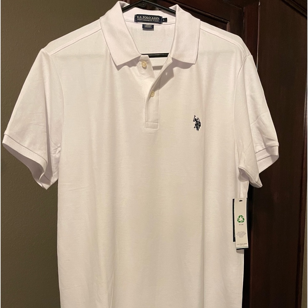 XL Men’s- NWT—Collared shirt